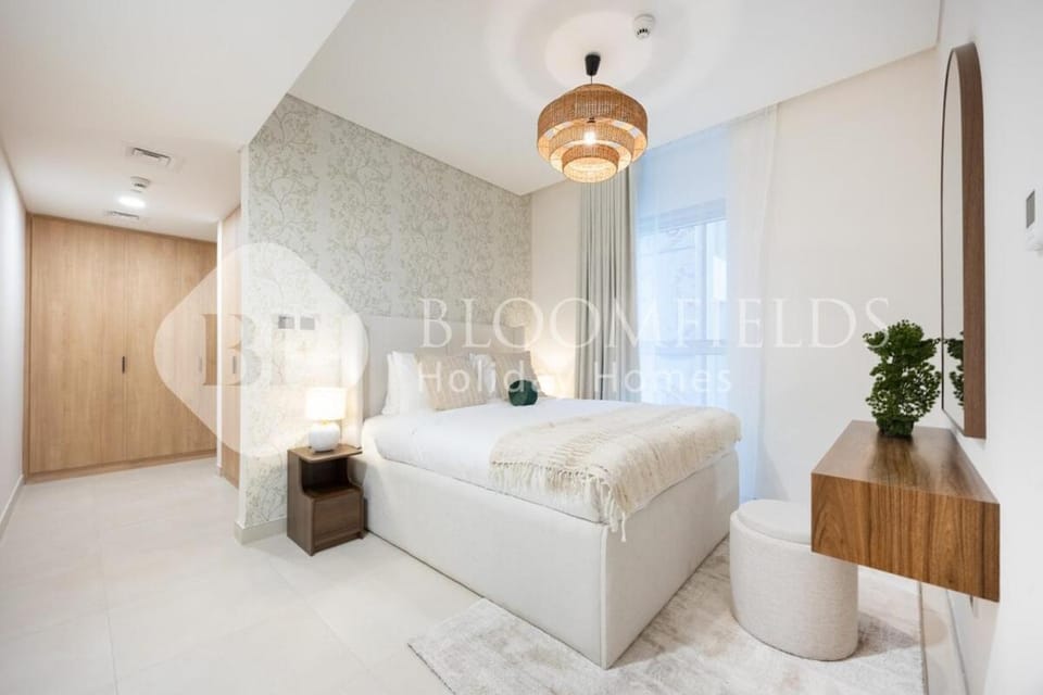 Bloomfields Dazzling 3BR + Maids in Radiant Views 1 Apartment in Abu Dhabi