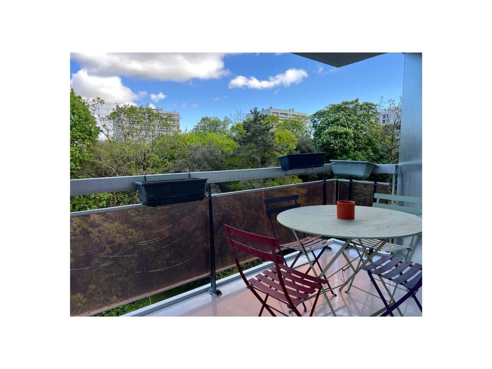 Property building, Balcony/Terrace