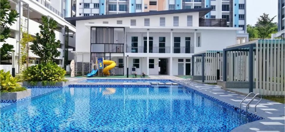 Stay at Bayu Temiang Apartment in Negeri Sembilan, Malaysia