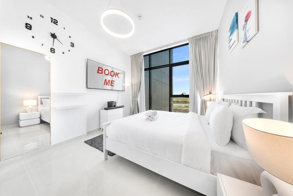 Free housekeeping visits during your stay - StayShort - Wadi Al Safa sleeps 3 close to Global Village Park Apartment in Dubai