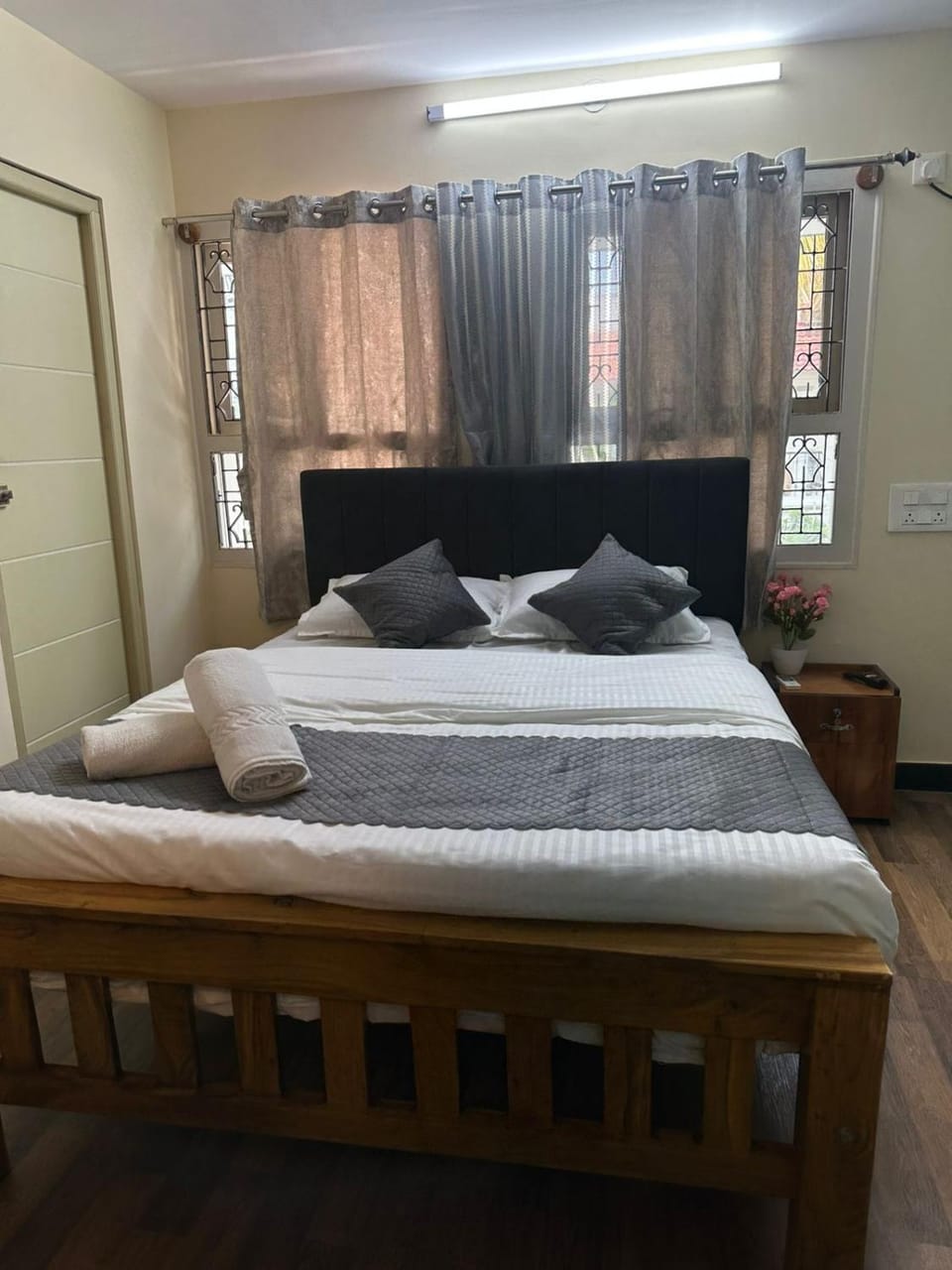 Bed, Bedroom