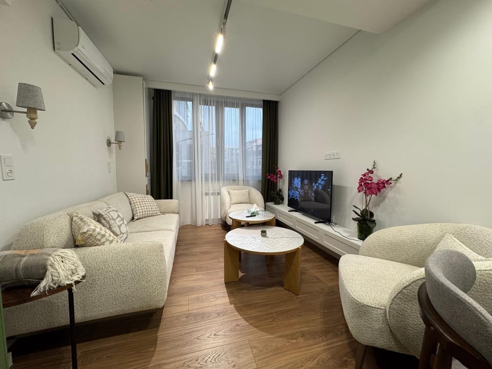 Modern apartment Apartment in Yerevan