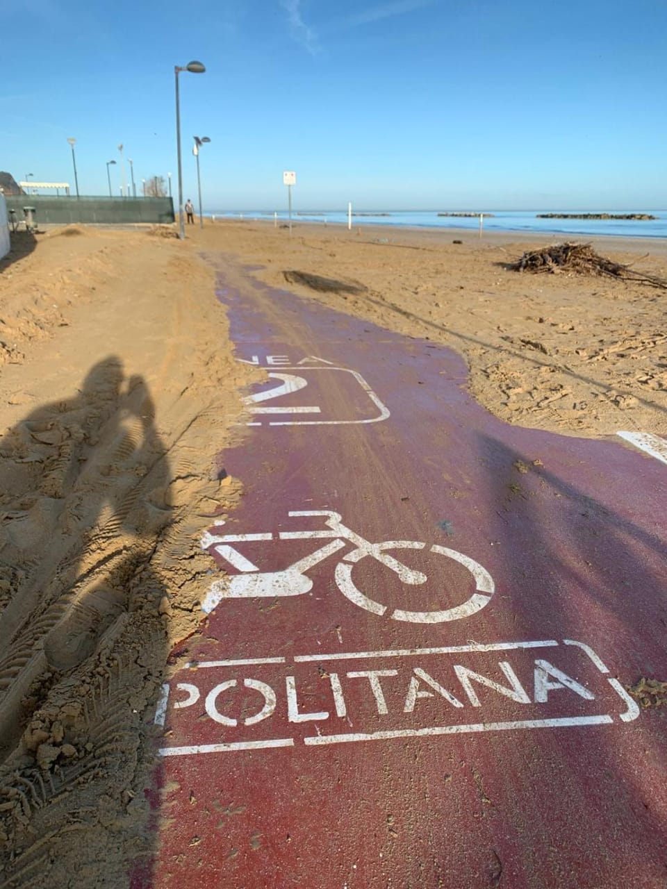 Neighbourhood, Beach, Cycling, Sea view