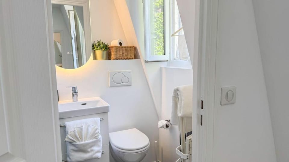 Charming apartment close to Montmartre Apartment in Paris