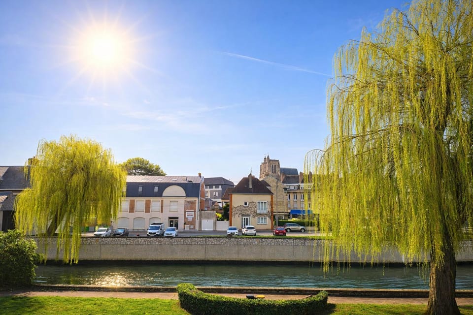 Traditional Abbeville house 20 minutes to Baie de Somme House in Hauts-de-France