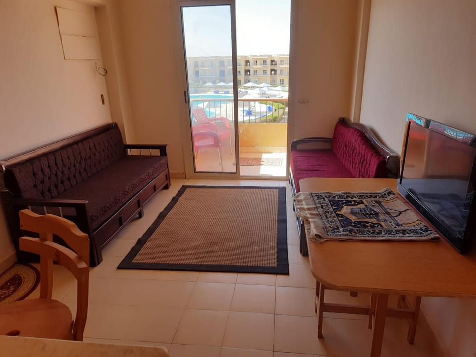 TV and multimedia, Balcony/Terrace, Living room