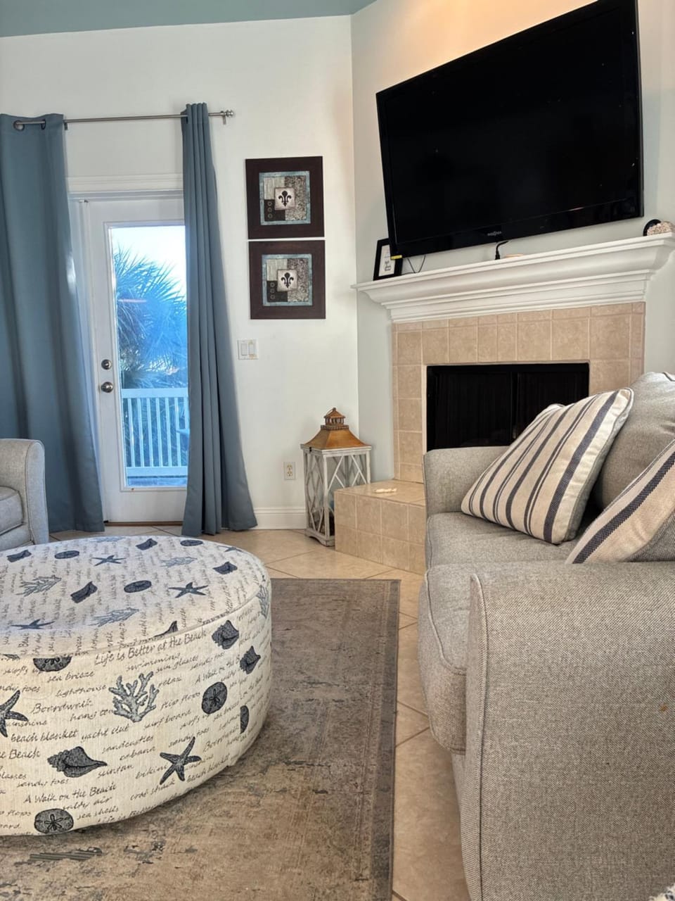 3 Bedroom Beach House with Pool, Boat Dock, and Pet Friendly House in Ono Island