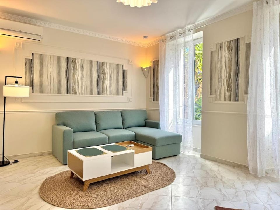Beautiful 2-bedroom apartment 5-minute walk to Promenade des Anglais Apartment in Nice