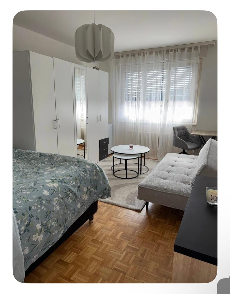 Chambre meublée Vacation rental in Fribourg