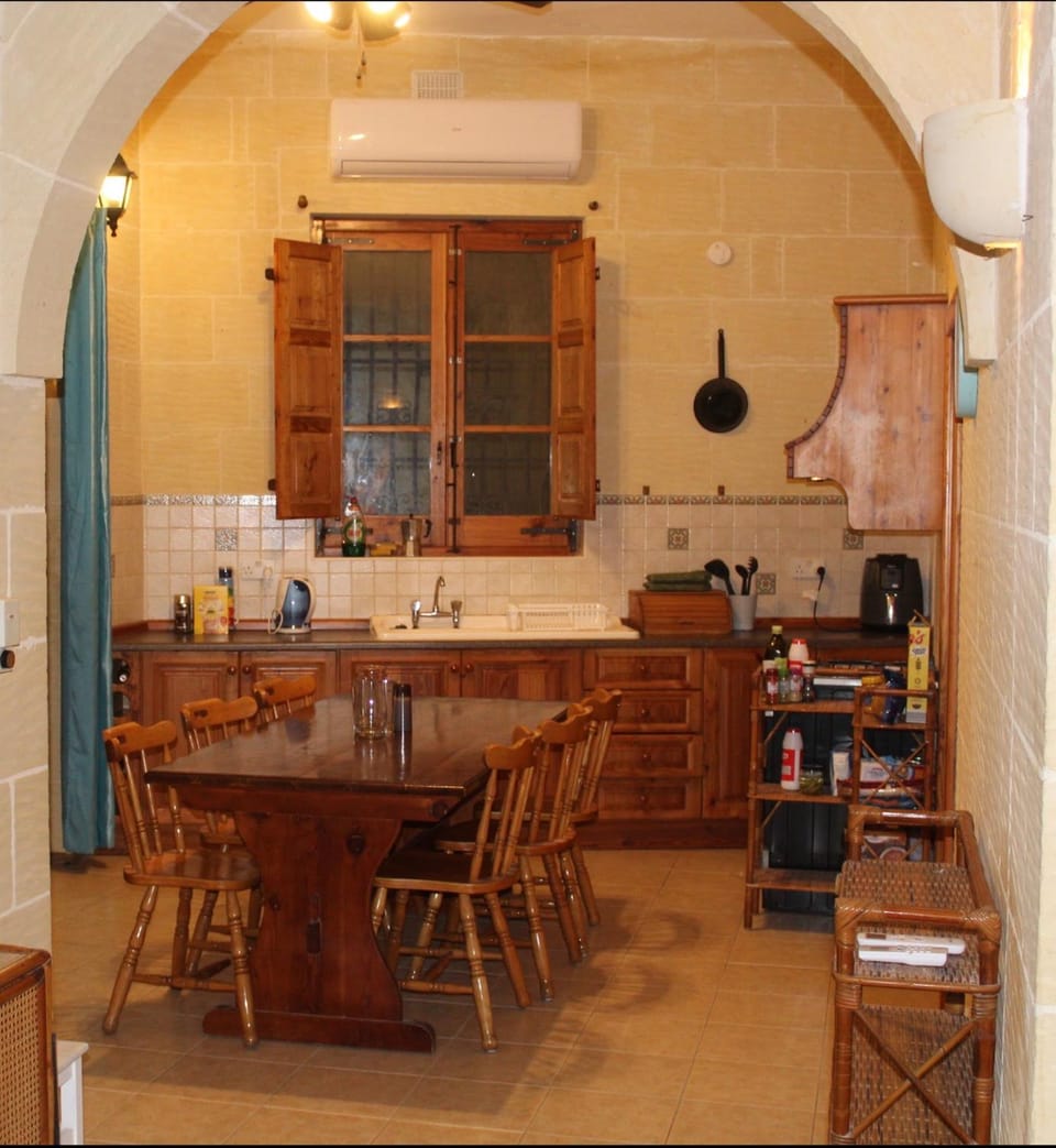 Communal kitchen