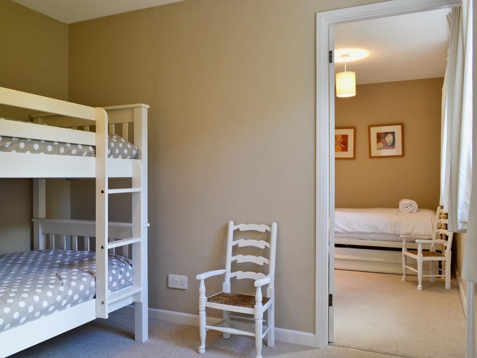 bunk bed