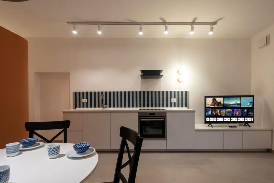 The Urban Glow Loft Apartment in Vasto