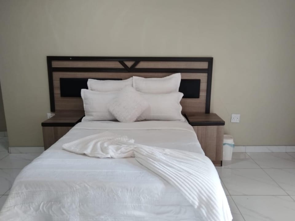Silver Lining Guest House Bed and Breakfast in South Africa