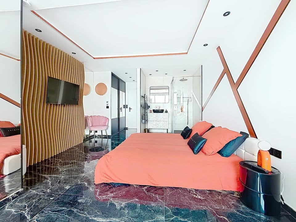 Studio luxe L'Aphrodite C49 avec terrasse vue mer au village naturiste Héliopolis Apartment in Agde
