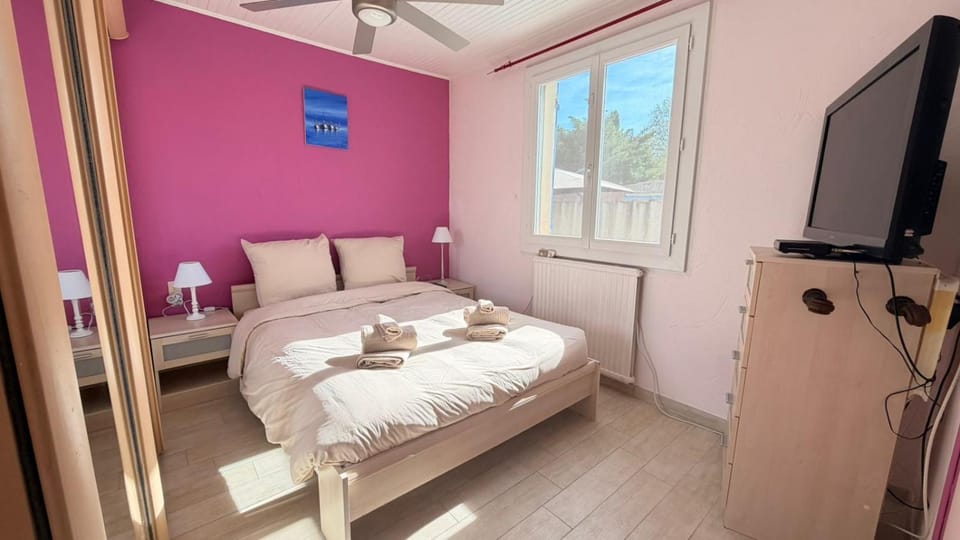 Villa les volets bleus - piscine privée Villa in Tarascon