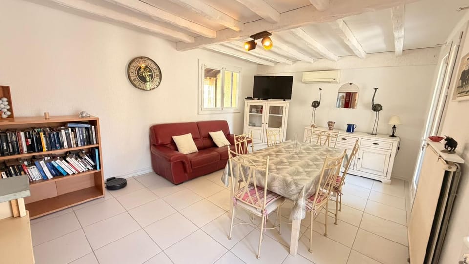 Villa les volets bleus - piscine privée Villa in Tarascon