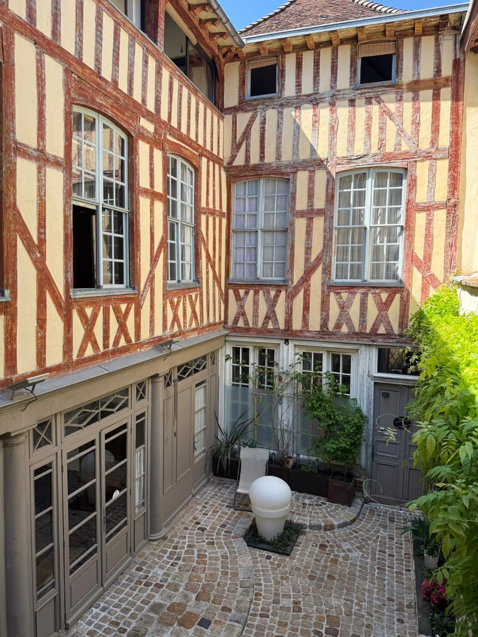 Inner courtyard view