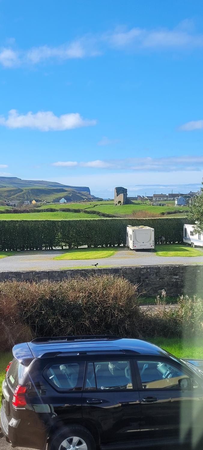 Dubhlinn House Accommodation Bed and Breakfast in Doolin