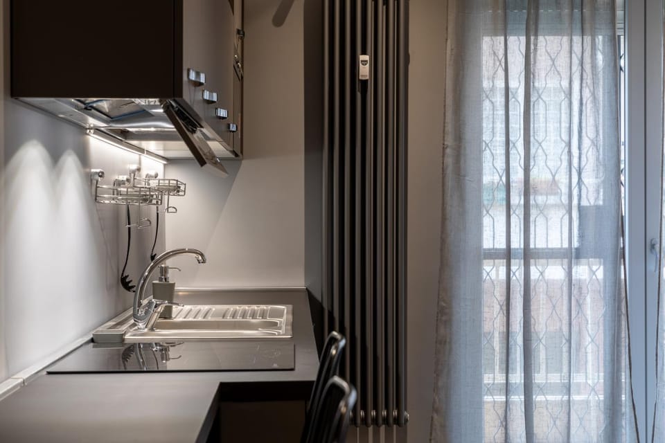 Communal lounge/ TV room, Kitchen or kitchenette