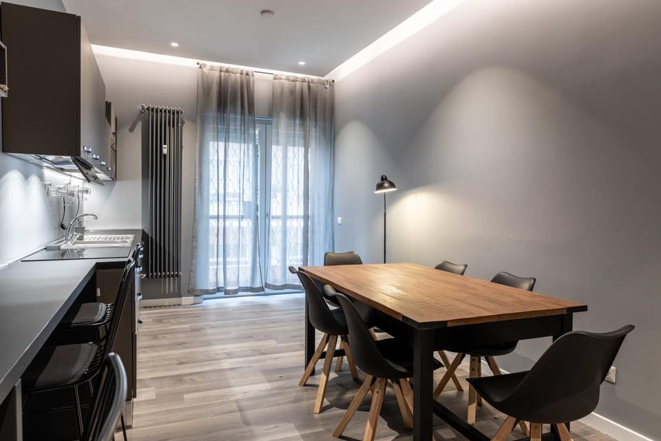 Communal lounge/ TV room, Kitchen or kitchenette