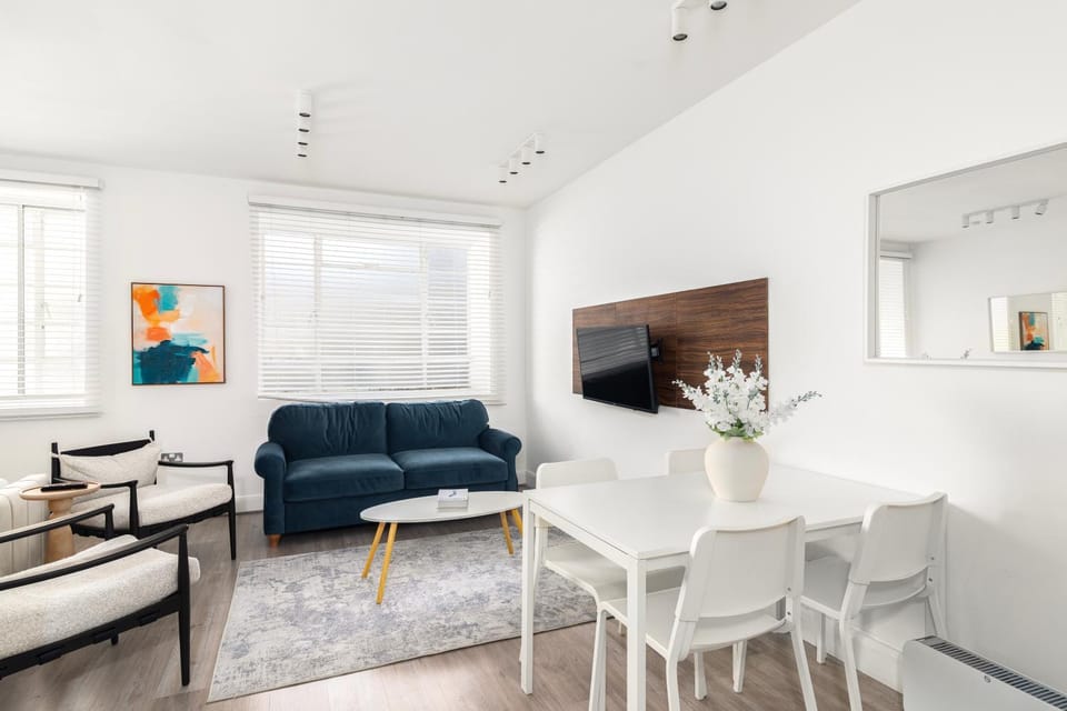 Executive Studio Apartment in Maida Vale AC Sleeps 4 Apartment in City of Westminster