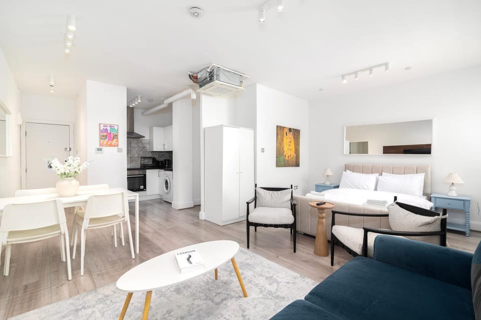 Executive Studio Apartment in Maida Vale AC Sleeps 4 Apartment in City of Westminster