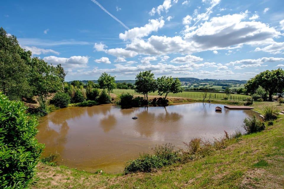 Blackdown Luxury Shepherds Huts House in Taunton Deane