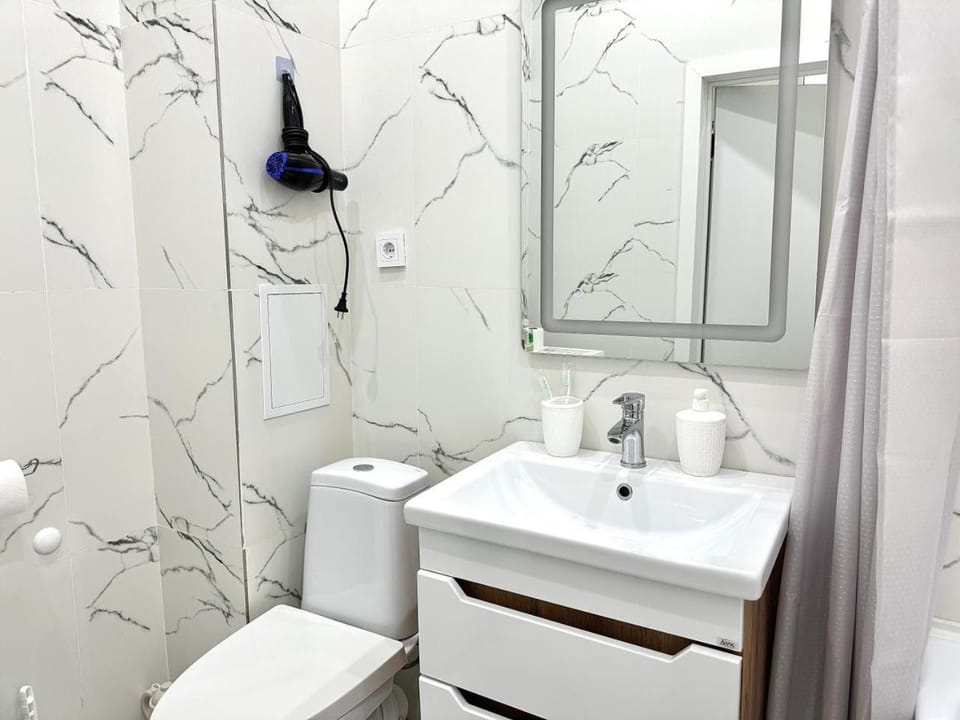 Bathroom, Bath