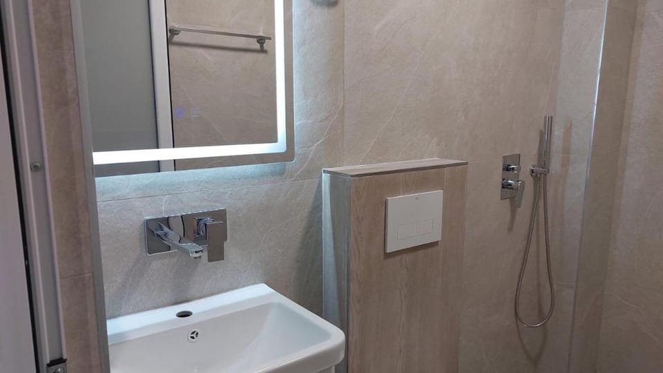 Ksamil Stone Guesthouse Apartment in Ksamil