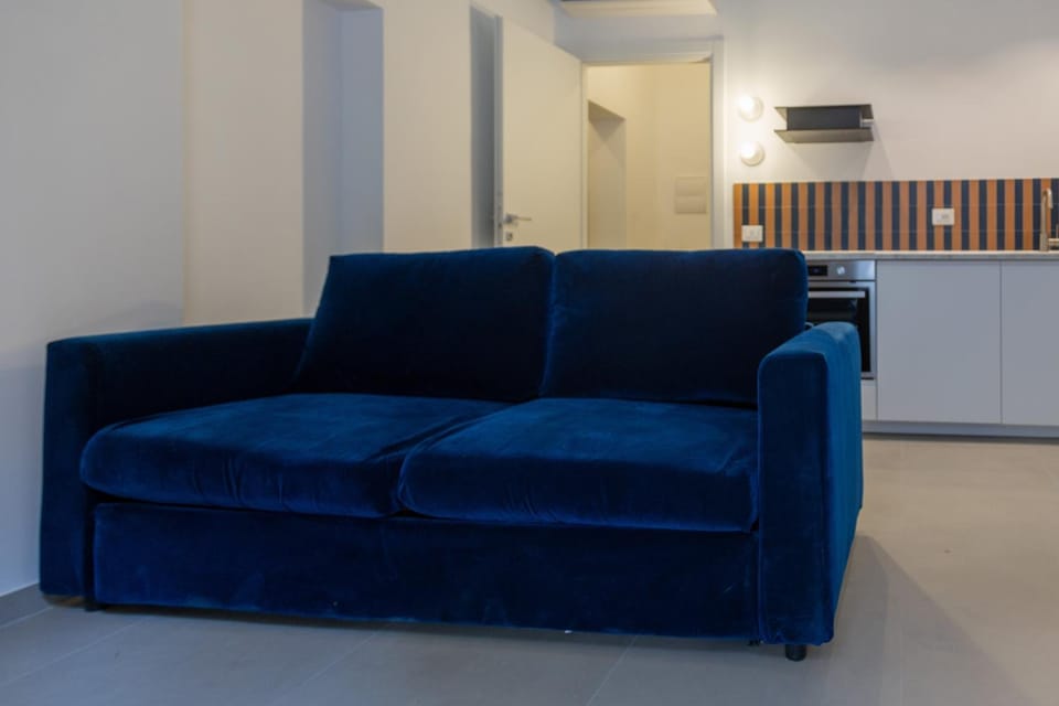 The Urban Deluxe Loft & Garden Apartment in Vasto