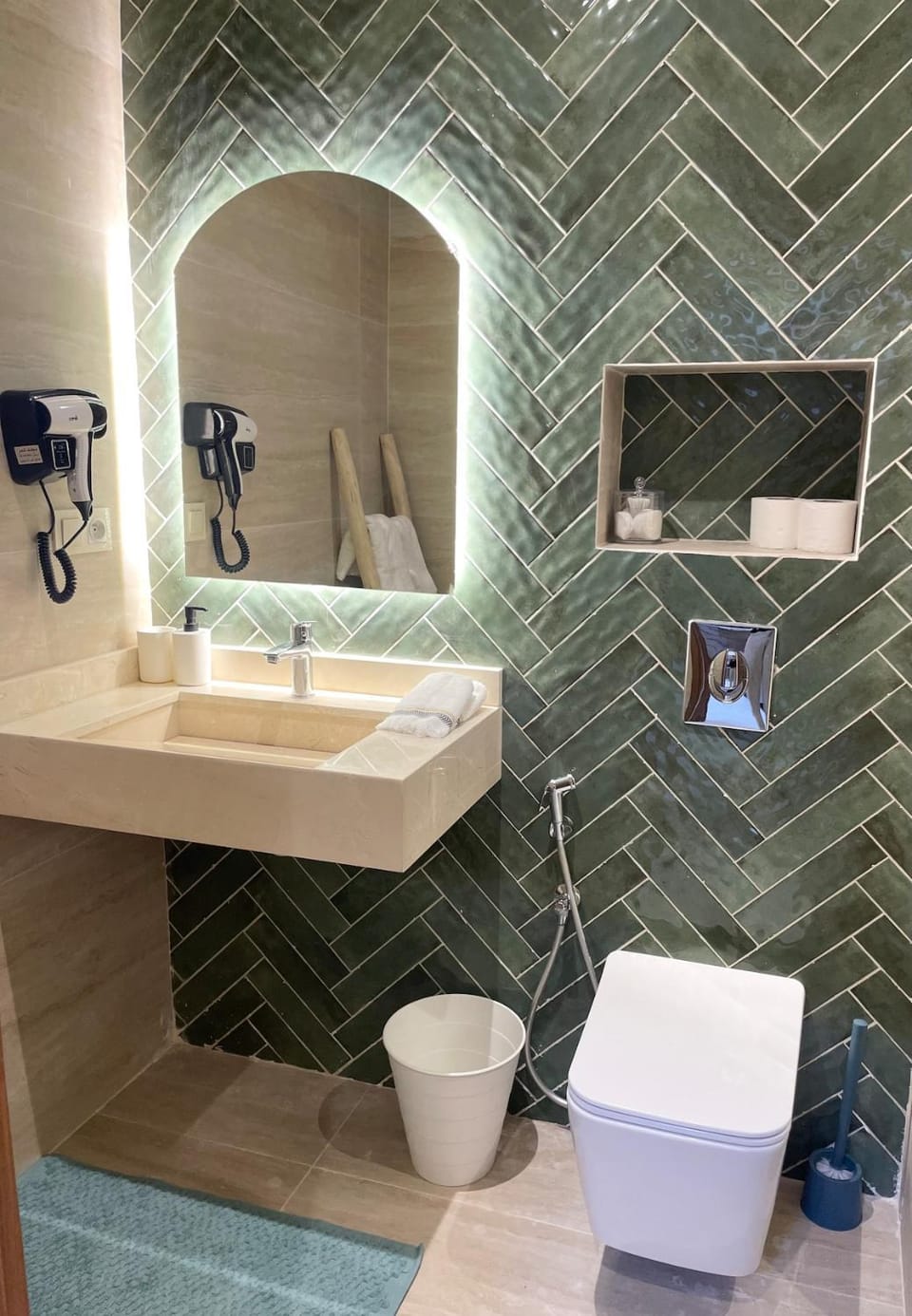 Bathroom, hair dryier, towels