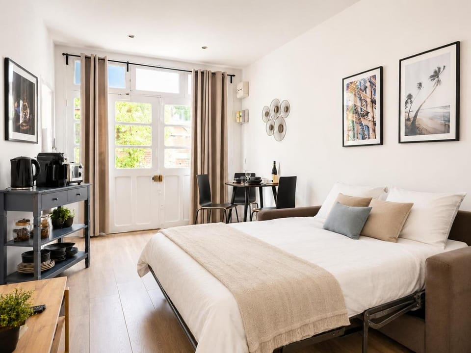 TheBlueStay 269 - Cozy Studio, Grands Boulevards Apartment in Paris