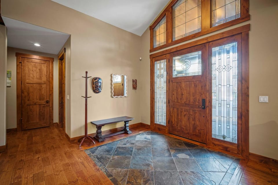 Facade/entrance, Day, furniture