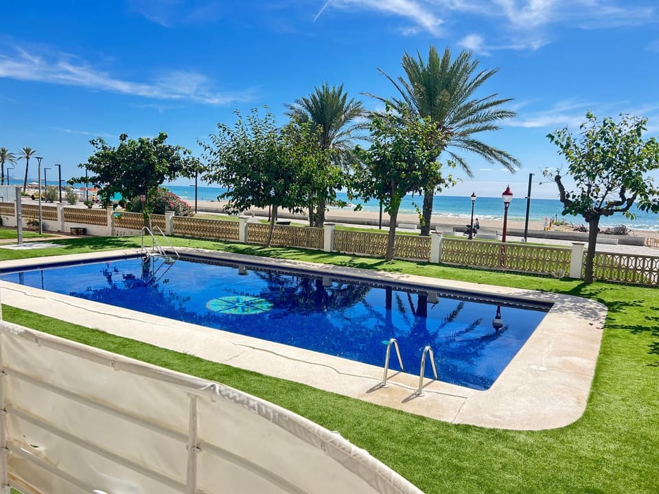 Sea view, Swimming pool