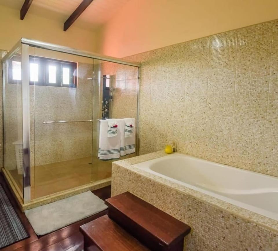 Careffe Escape Hideaway House in Caribbean