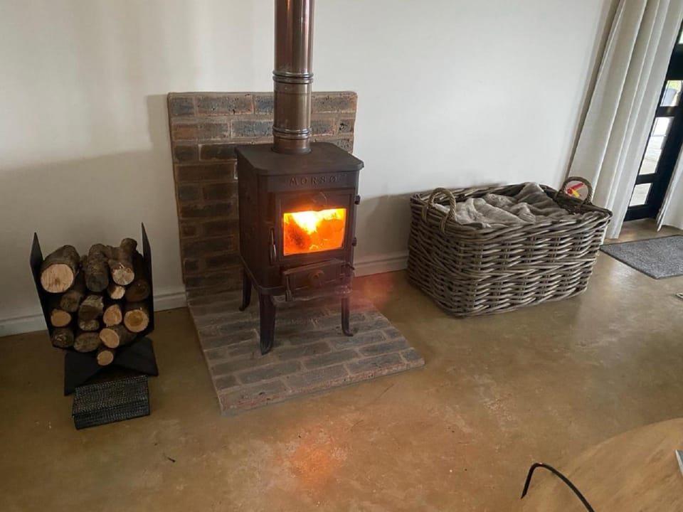 fireplace, fireplace