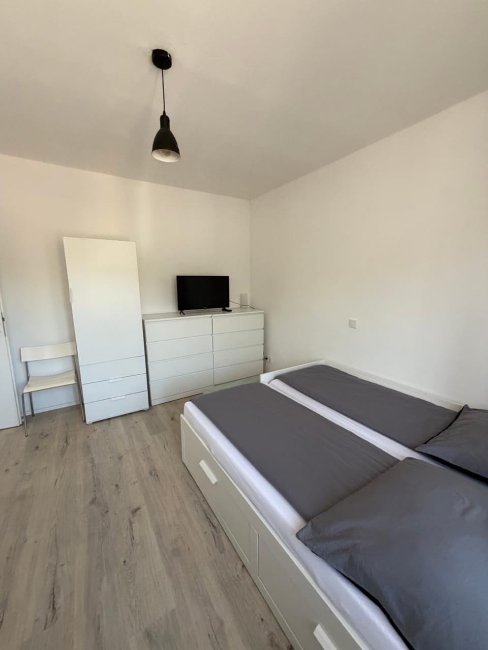 Bed, TV and multimedia, Bedroom, children, storage, wardrobe