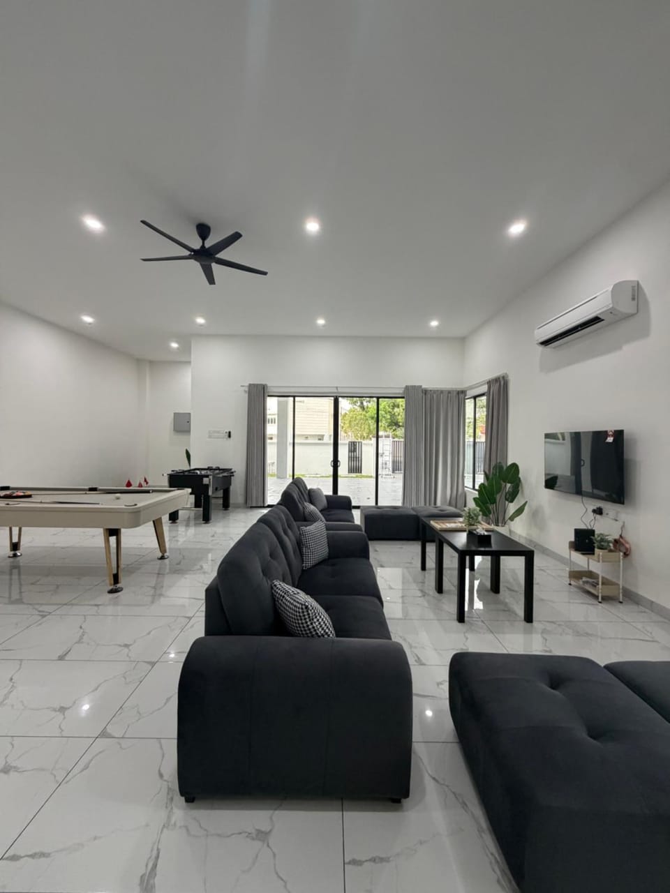 51 Hangout House House in Ipoh