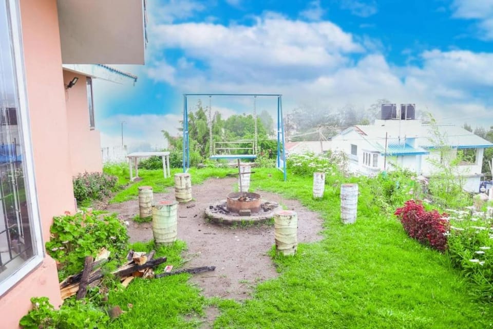 Mannan Cottage Kodaikanal with Sightseeing Car Bed and Breakfast in Kodaikanal