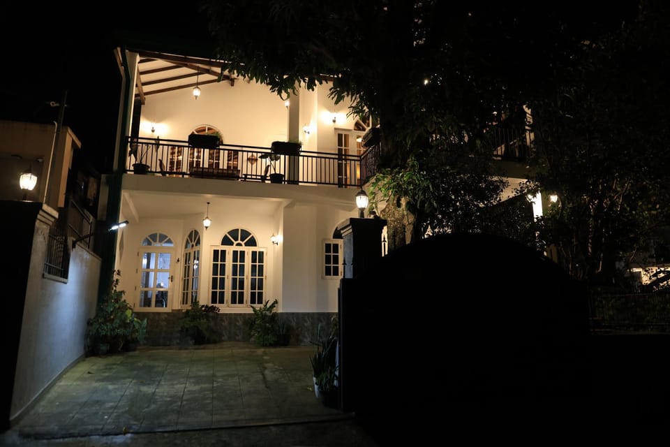 Property building, Night