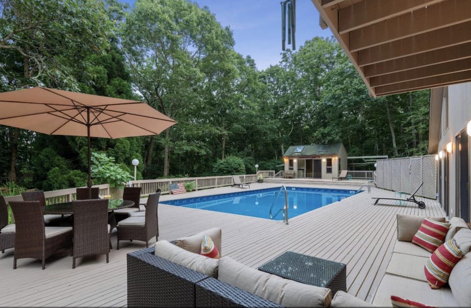 Pool view, Swimming pool