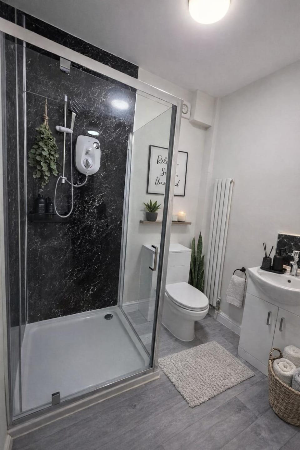 Shower, Toilet, Bathroom