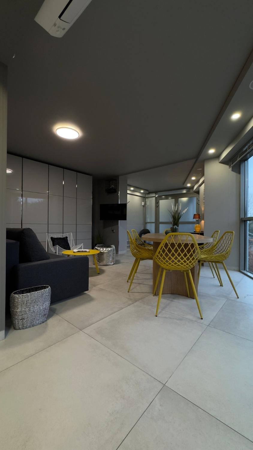 Zakrzówek Lagoon 120m2 Free Parking & AC Apartment in Krakow