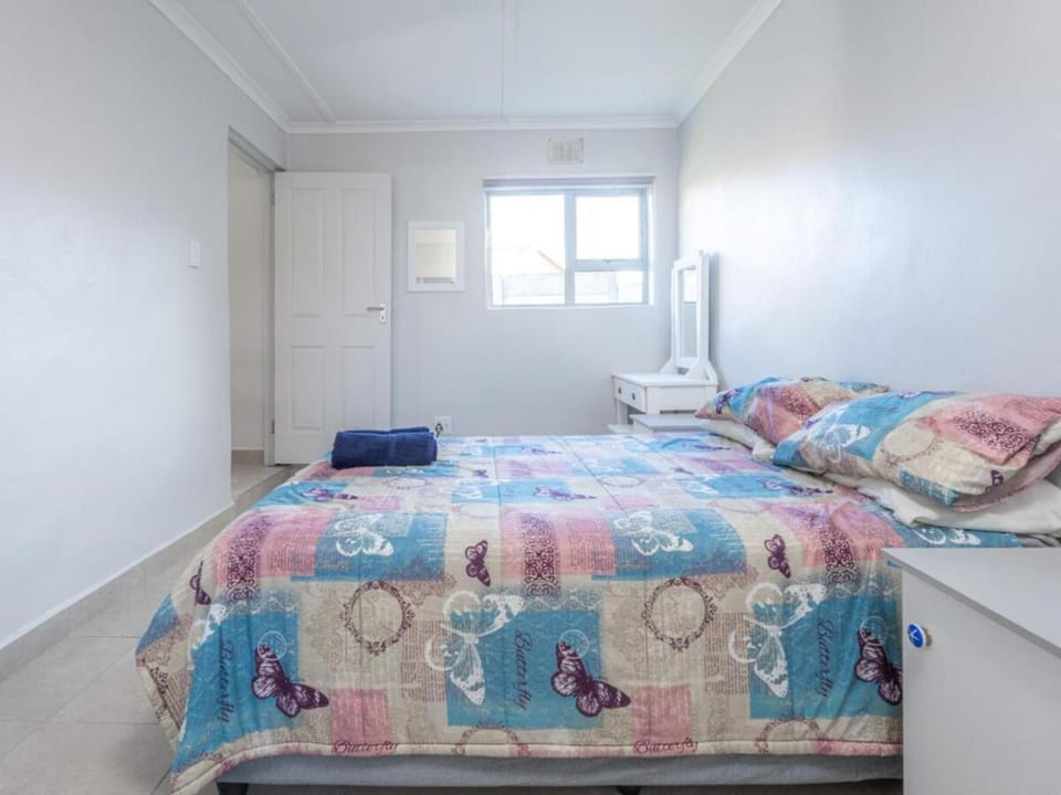 Disa 5 Flat 3 Ground floor Apartment in Eastern Cape