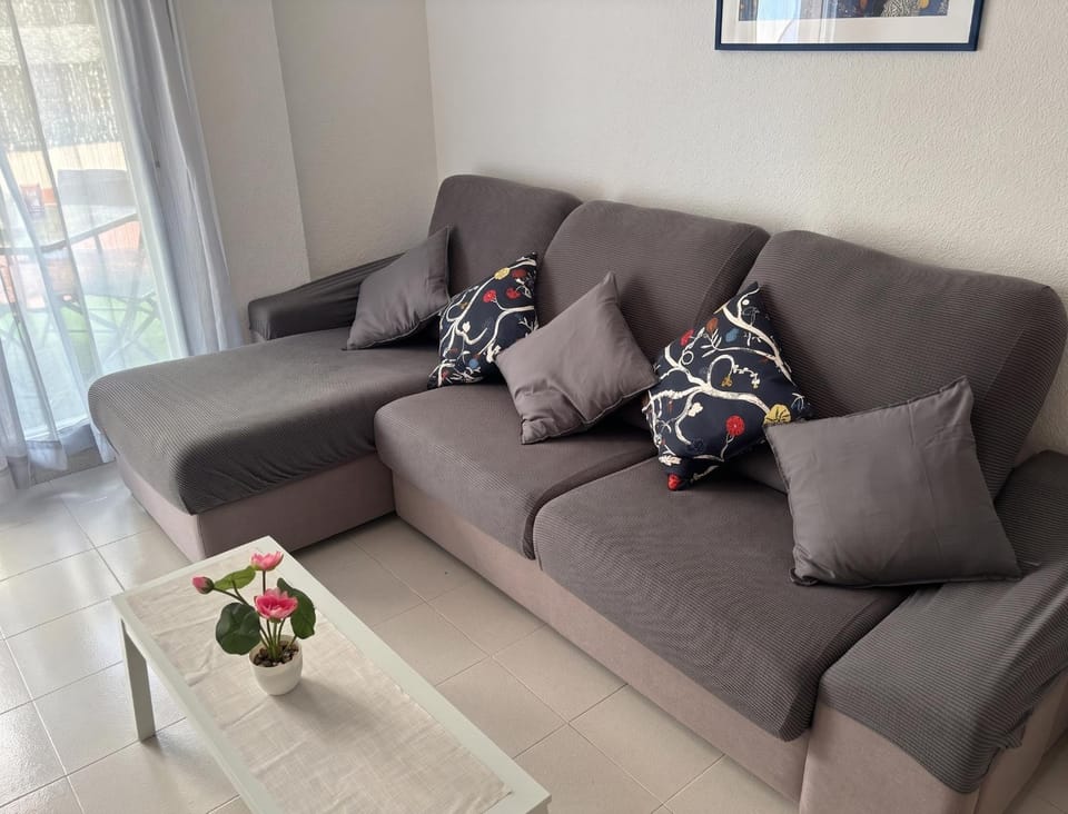 Living room, air conditioner