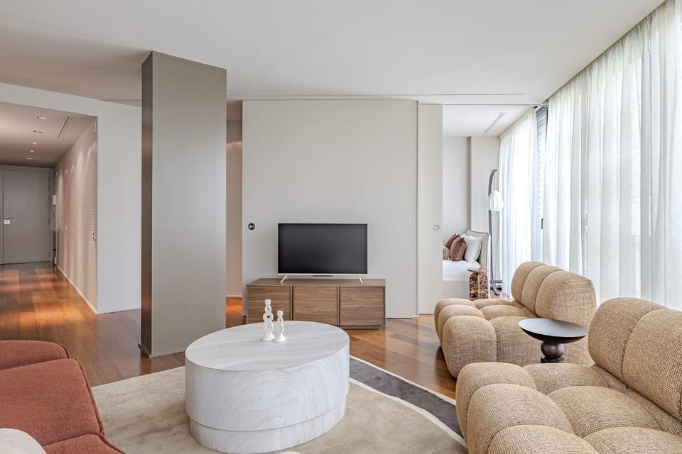Communal lounge/ TV room, Living room