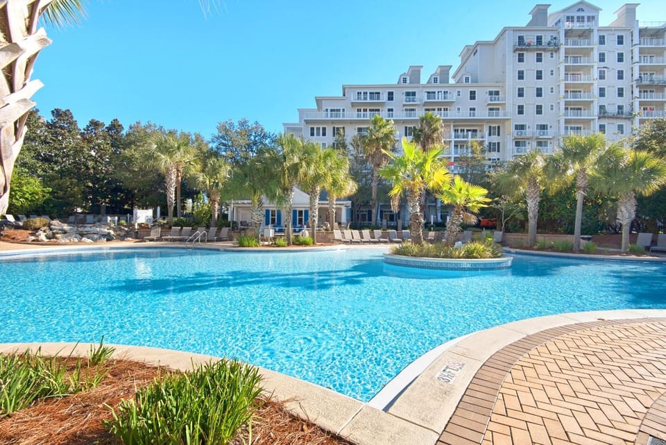 Market Street Inn 232 House in Miramar Beach