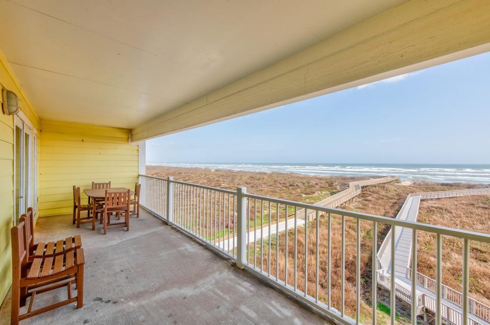 Grand Caribbean GC1007 House in Port Aransas
