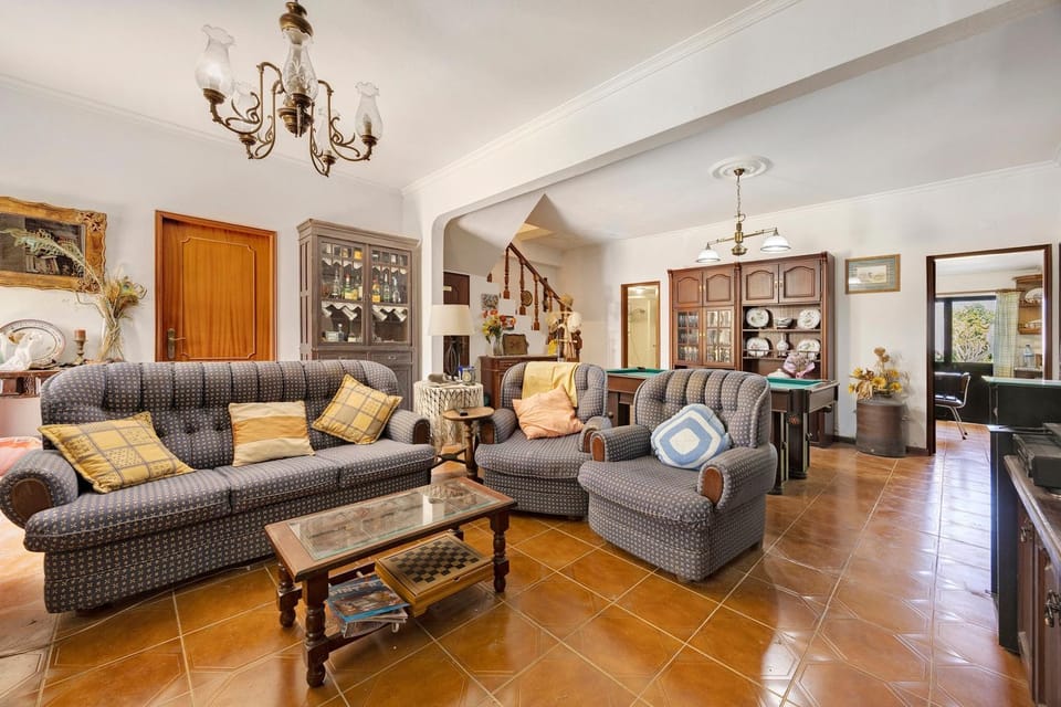 Property building, Living room