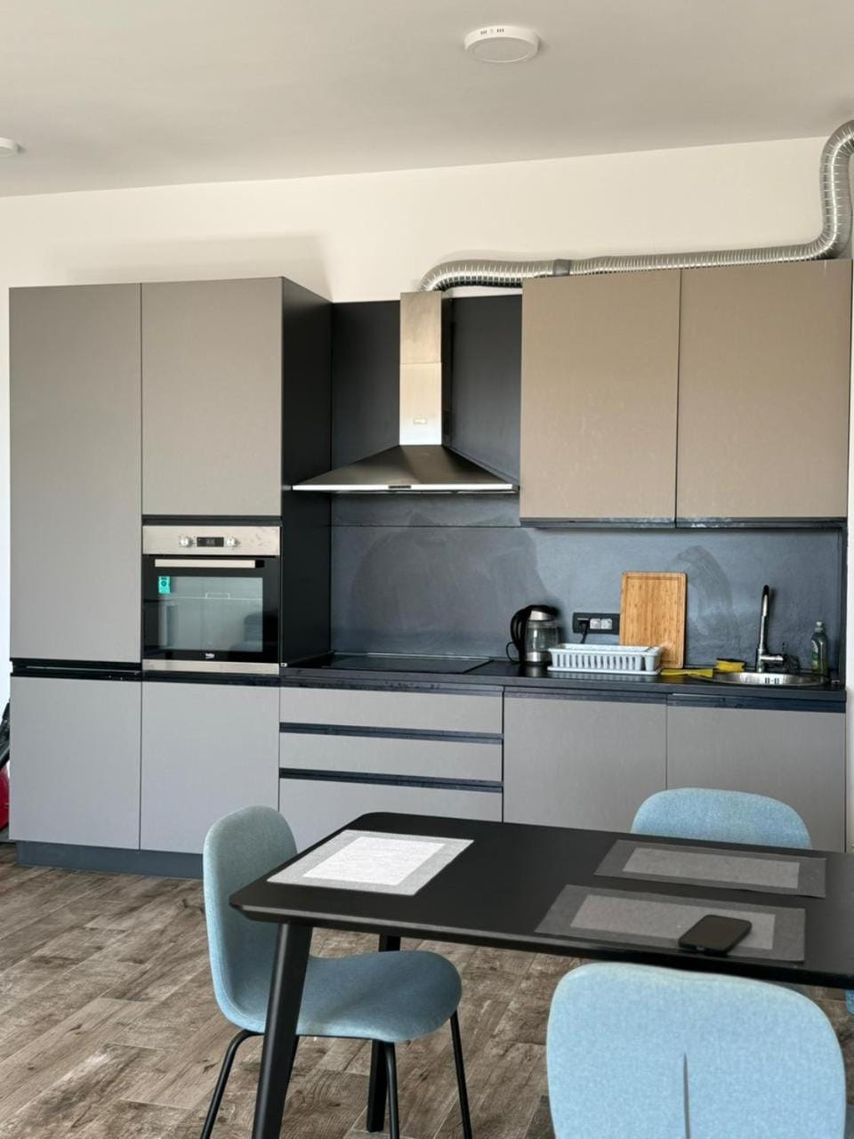 Kitchen or kitchenette, Dining area, dishwasher, oven, stove